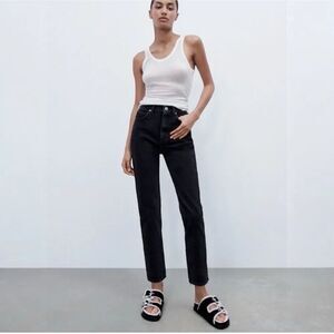 Zara Hi-Rise Classic Mom Fit Jeans